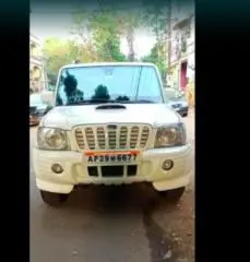 Mahindra Scorpio 2.6 TURBO 7 STR 2006
