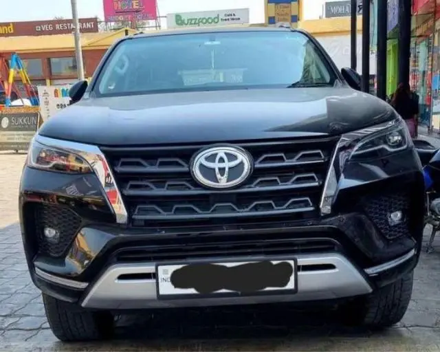 Toyota Fortuner 2.8 4x2 AT 2021