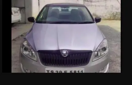 Skoda Rapid 1.5 TDI CR Elegance Plus Black Package At 2015