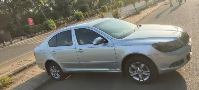 Skoda Laura Ambiente 1.9 TDI 2009