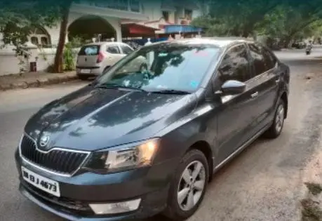 Skoda Rapid 1.6 MPI AMBITION 2017