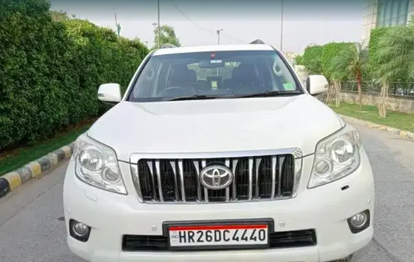 Toyota Land Cruiser LC200 VX 1 STANDARD 2010