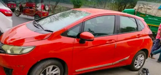 Honda Jazz V i-DTEC 2015