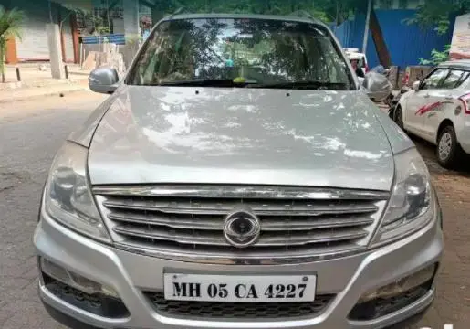 Mahindra Ssangyong Rexton RX7 2014