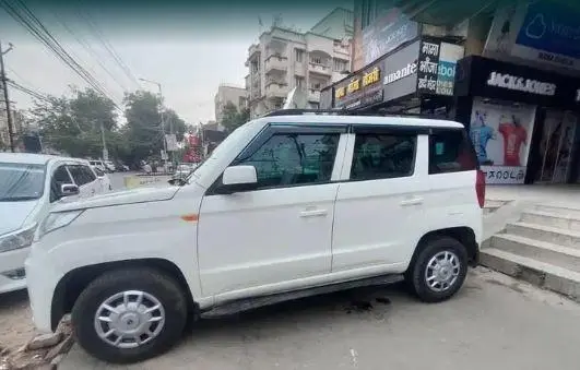 Mahindra TUV300 T6 2017