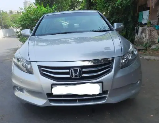 Honda Accord 2.4 i-VTEC MT 2012