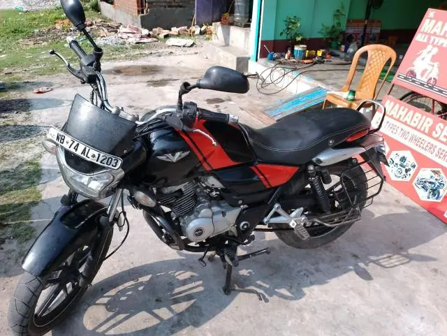 Bajaj V15 150cc 2016