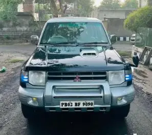 Mitsubishi Pajero Sport 4X4 MT 2010