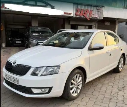 Skoda Octavia 2.0 TDI CR Ambition AT 2015