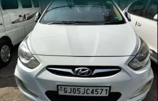 Hyundai Verna FLUIDIC 1.6 SX CRDI 2012