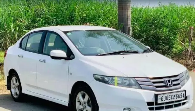 Honda City 1.5 V MT 2010