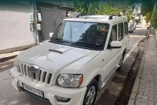 Mahindra Scorpio SLX 2012