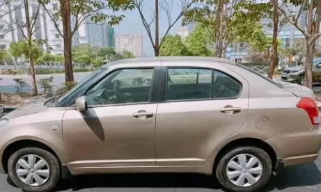 Maruti Suzuki Swift DZire VXi 2011