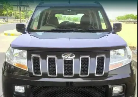 Mahindra TUV300 T6 2016