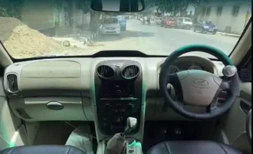 Mahindra Scorpio VLX 2WD BS III 2013
