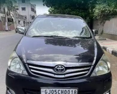 Toyota Innova 2.5 V 8 STR 2006
