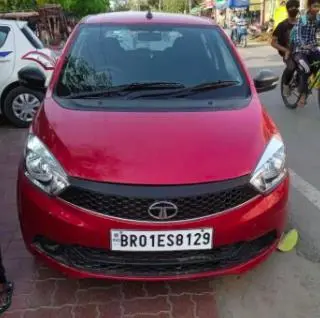 Tata Tiago Revotron XT BS6 2020
