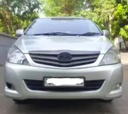 Toyota Innova 2.5 G 8 STR BS III 2008