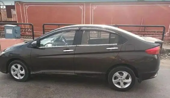 Honda City E i-DTEC 2017