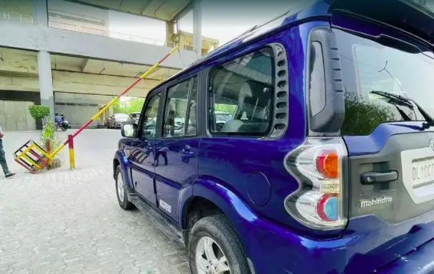 Mahindra Scorpio S10 7 Seater 2014