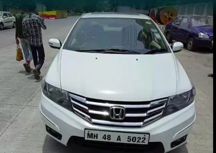 Honda City 1.5 V MT SUN ROOF 2012
