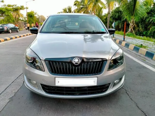 Skoda Rapid 1.6 MPI Elegance AT 2016