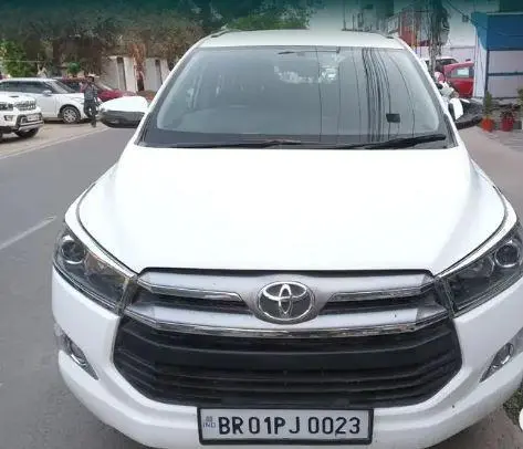Toyota Innova Crysta 2.4 VX 8 STR 2018
