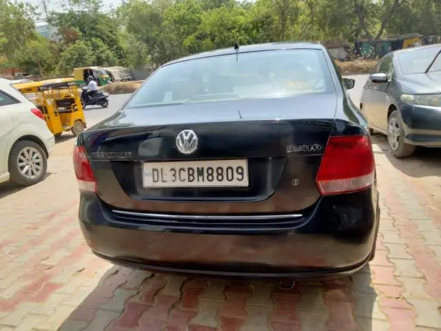 Volkswagen Vento Highline Petrol 2010