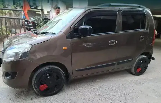 Maruti Suzuki Wagon R VXi 2018