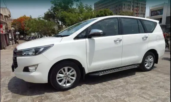 Toyota Innova Crysta 2.4 G Plus 8 STR 2018