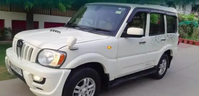 Mahindra Scorpio VLX 2WD 2014