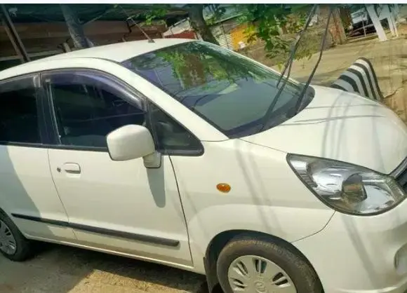 Maruti Suzuki Zen Estilo VXi 2010