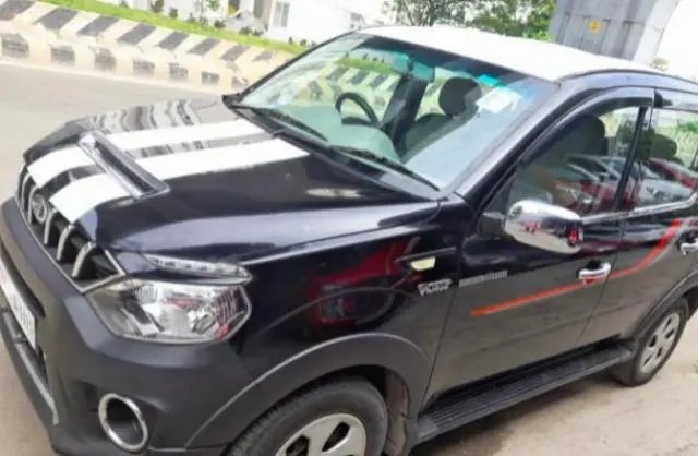 Mahindra NuvoSport N4 2016
