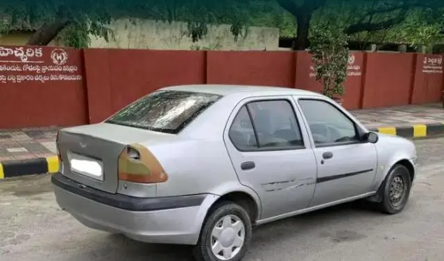 Ford Ikon 1.3 Flair 2007