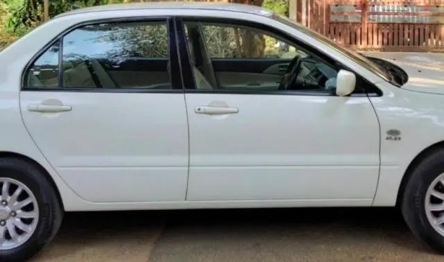 Mitsubishi Cedia SELECT 2012