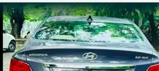 Hyundai Verna FLUIDIC 1.6 SX VTVT 2019