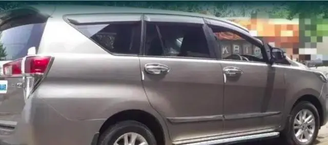 Toyota Innova Crysta 2.4 G 7 STR 2017