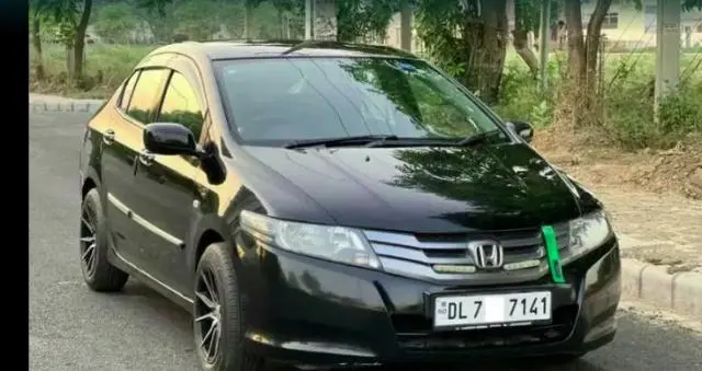 Honda City S i-VTEC 2009