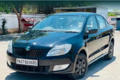 Skoda Rapid 1.6 MPI AMBITION 2012