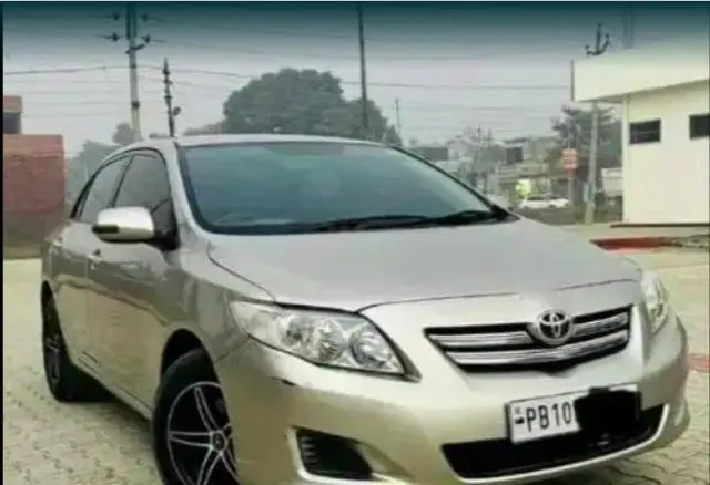Toyota Corolla Altis 1.8 G 2011