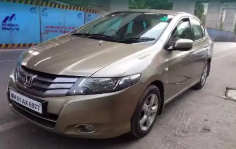 Honda City 1.5 V AT 2011