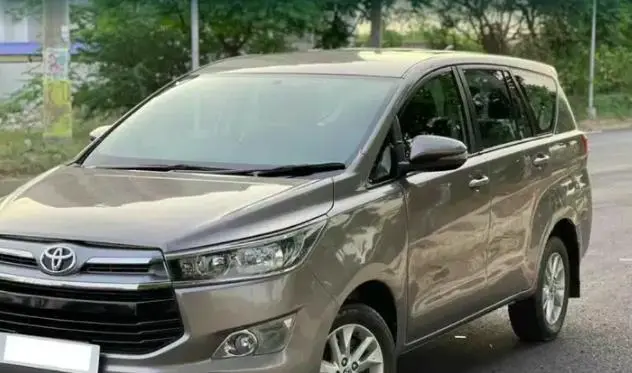 Toyota Innova Crysta 2.4 G 7 STR 2019