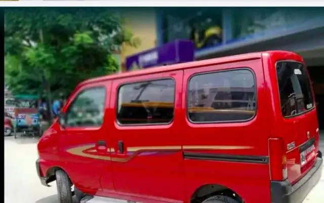 Maruti Suzuki Eeco 5 STR With A/C+HTR 2010