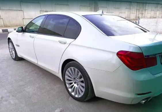 BMW 7 Series 730Ld Signature 2010