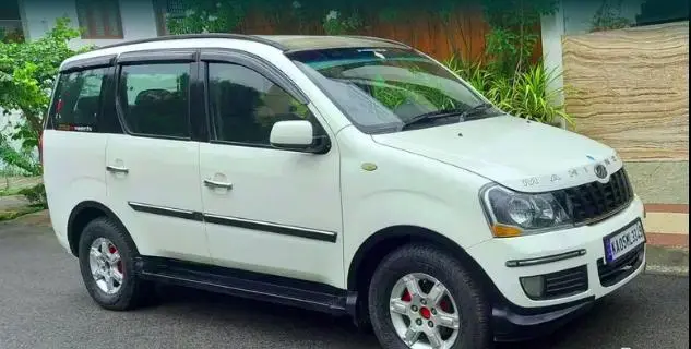 Mahindra Xylo E8 ABS AIRBAG BS IV 2012