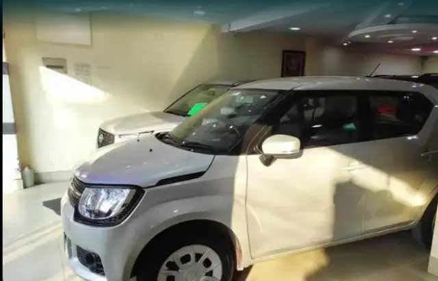 Maruti Suzuki Ignis Delta 1.2 MT 2017
