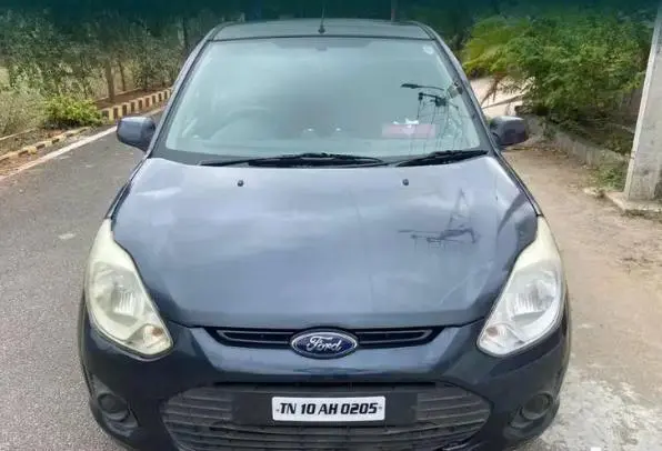 Ford Figo 1.4 TDCI TITANIUM 2012