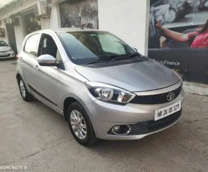Tata Tiago Revotron XZ 2018