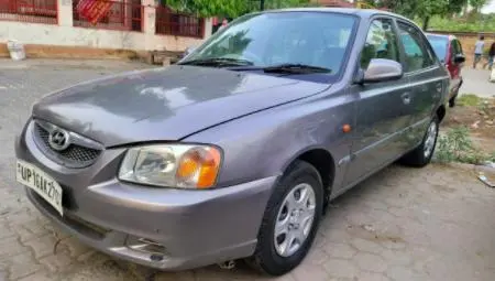 Hyundai Accent CNG 2012