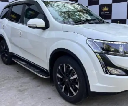 Mahindra XUV500 W11 (O) AT 2019